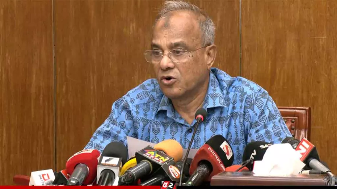 ঢাকার বাইরে মব চলছে, কমাতে কাজ করছে সরকার : স্বরাষ্ট্র উপদেষ্টা