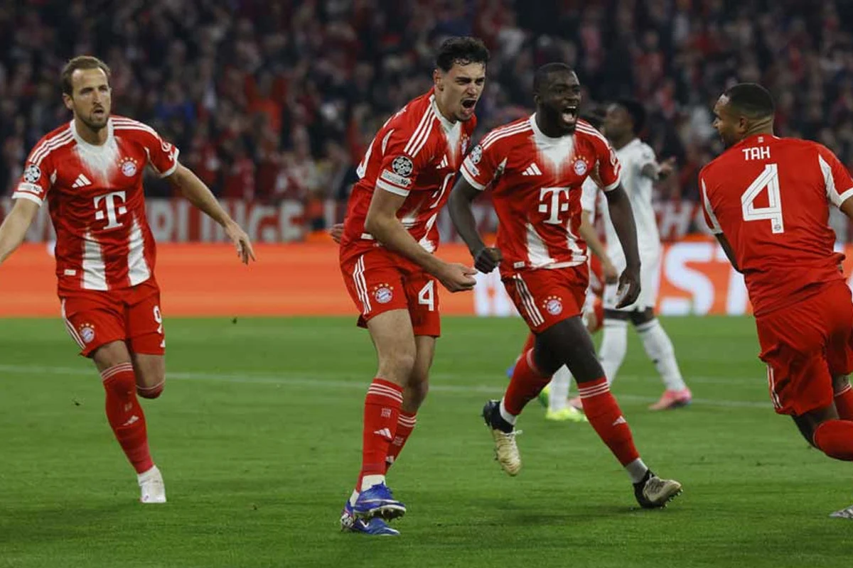 অ্যারেনায়  ৪-৩ গোলে রিয়ালকে হারিয়ে সেমিতে বায়ার্ন