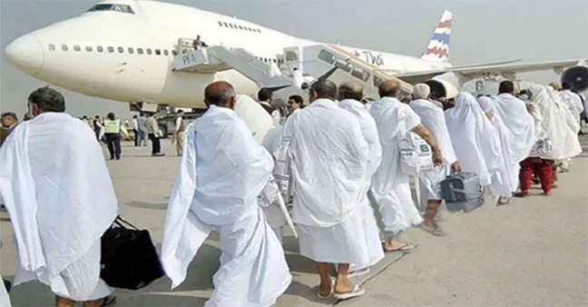 <span>ধর্ম মন্ত্রণালয়ের  / </span>হজযাত্রা নিয়ে জরুরি বার্তা